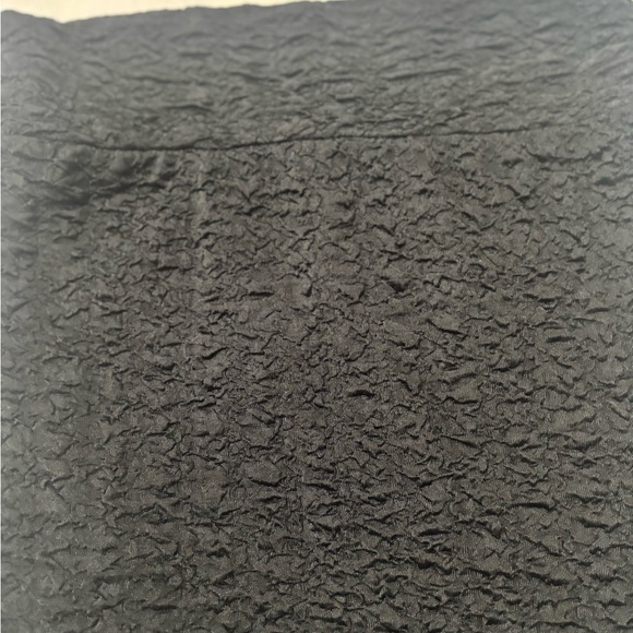 Elegant Black Textured Skirt By Cotton On Size M NWOT - Picture 2 of 7